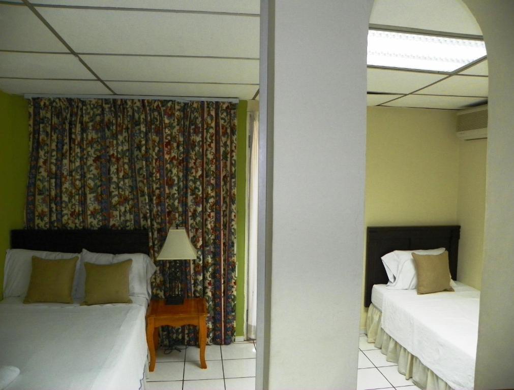 Hotel San Mateo San Salvador Szoba fotó
