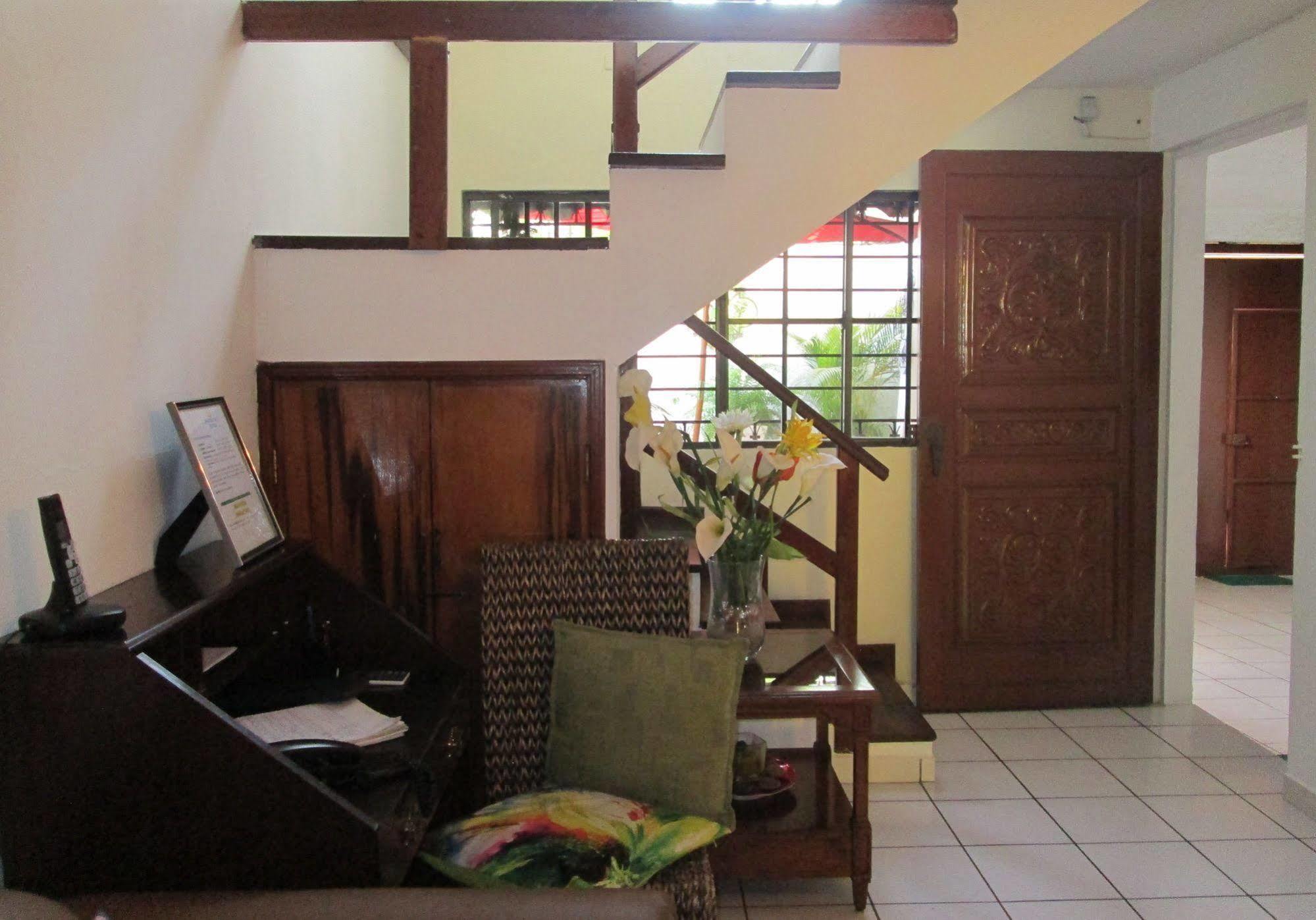Hotel San Mateo San Salvador Kültér fotó