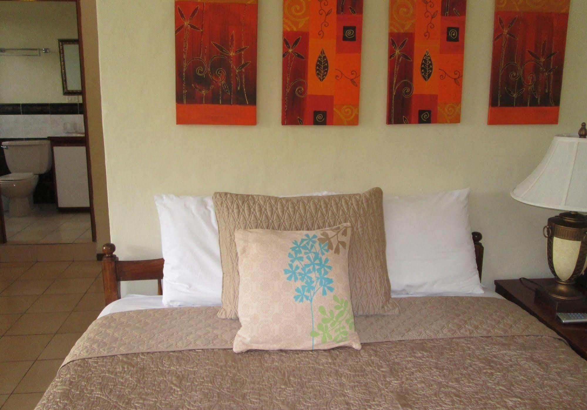 Hotel San Mateo San Salvador Kültér fotó